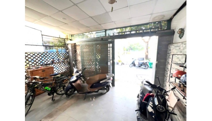 Bán Nhà 2 Tầng 86m2_5*18 Gần Phạm Văn Đồng Hiệp Bình Chánh Thủ Đức Chỉ 6.9 Tỷ